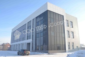 Монтаж вентилируемого фасада в офисном здании в Челябинске по ул. Линейная. Фото 1
