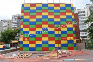 Проектирование и поставка  вентилируемого фасада из металлокассет собственного производства КФ Соорис на детском саду  Терем №152